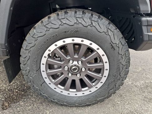 New 2025 INEOS Grenadier Fieldmaster Edition image 5