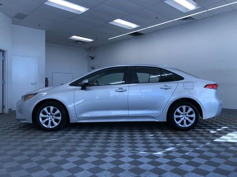 Certified 2025 Toyota Corolla LE image 11