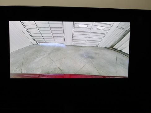 Used 2025 Chevrolet Trax LT image 31