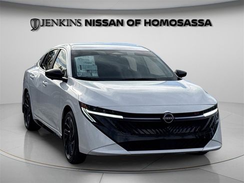 New 2026 Nissan Sentra SR w/ SR Premium Package image 3