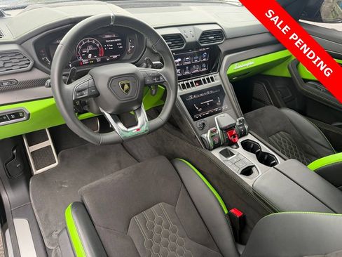 Used 2024 Lamborghini Urus S AWD/4WD image 14
