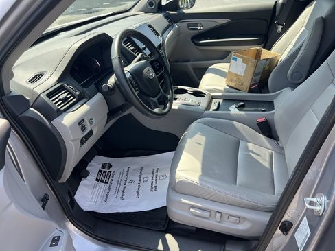 Used 2022 Honda Pilot Special Edition image 16
