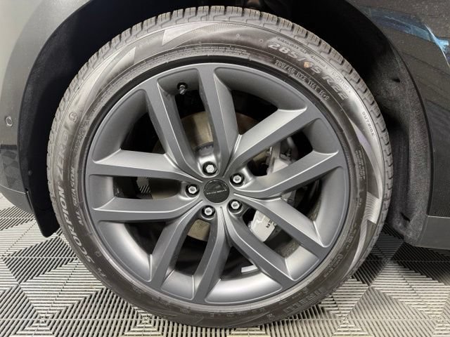 New 2027 Land Rover Range Rover Sport SE AWD/4WD image 13