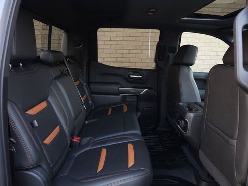 Used 2019 GMC Sierra 1500 AT4 w/ AT4 Premium Package AWD/4WD image 22