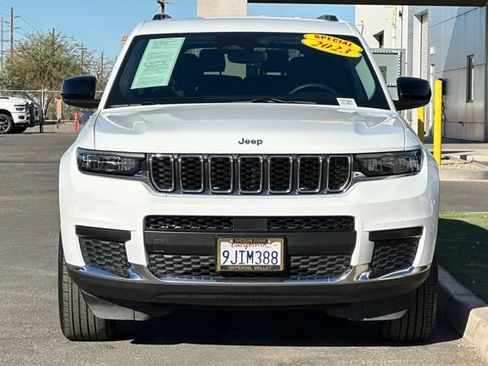 Certified 2023 Jeep Grand Cherokee L Laredo image 12