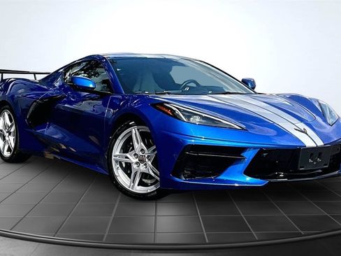 Used 2023 Chevrolet Corvette Stingray Preferred Cpe w/ Battery Protection Package RWD image 3
