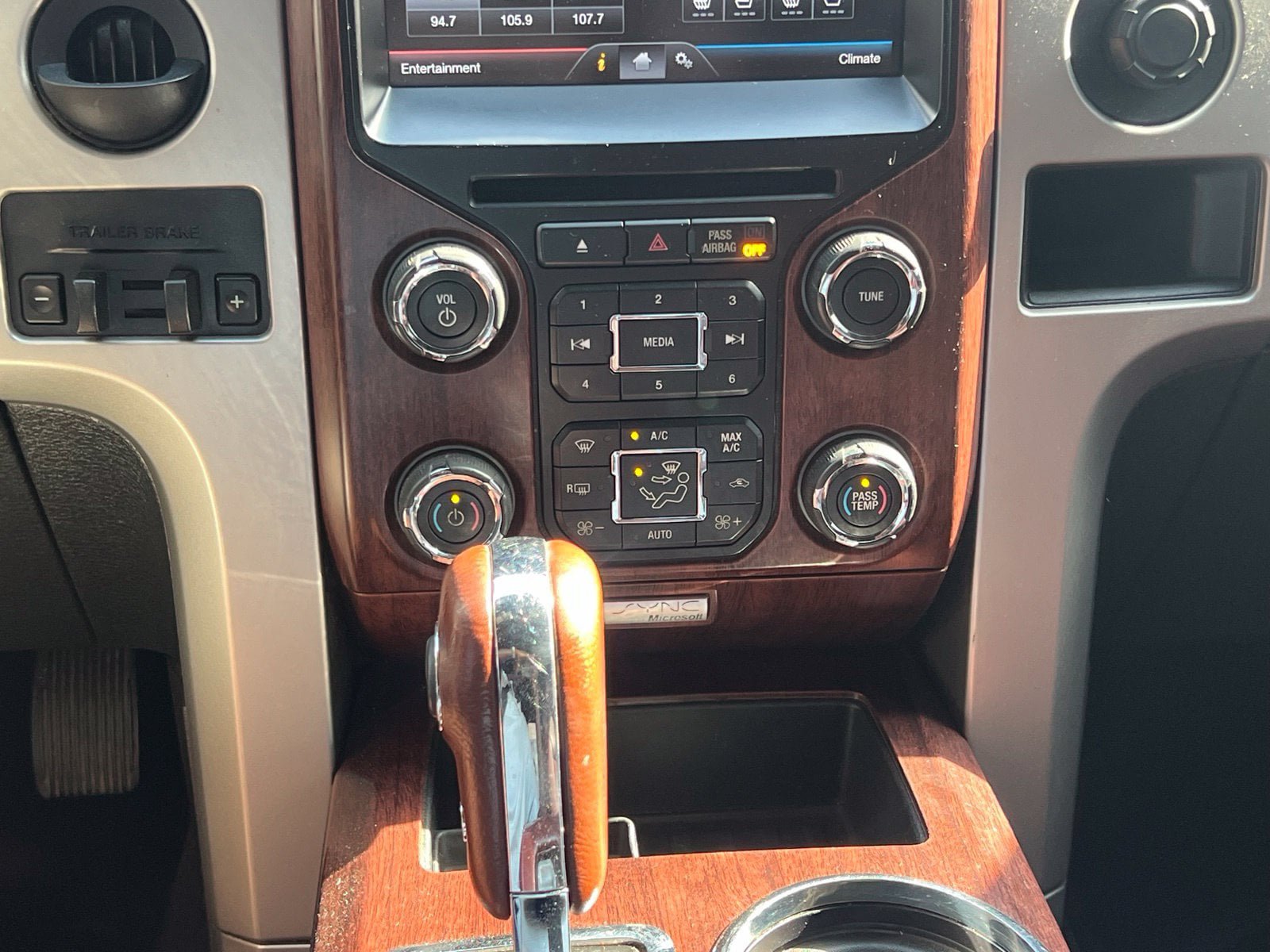 Used 2013 Ford F150 King Ranch w/ King Ranch Luxury Pkg RWD image 34