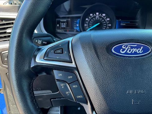 Used 2024 Ford Edge SEL AWD/4WD image 10