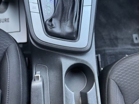 Used 2020 Hyundai Elantra Value Edition w/ Cargo Package (C1) image 14