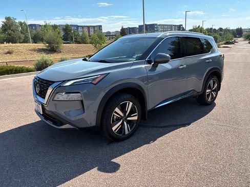 Used 2023 Nissan Rogue SL w/ SL Premium Package AWD/4WD image 3