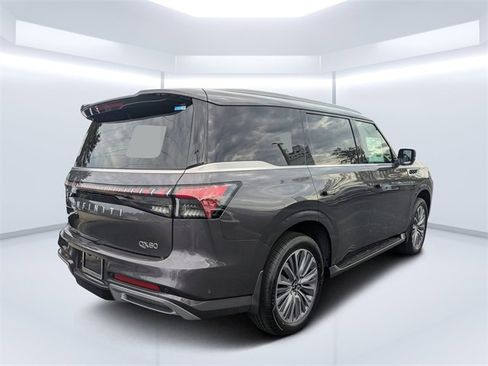 New 2026 INFINITI QX80 Luxe w/ Cargo Package image 3