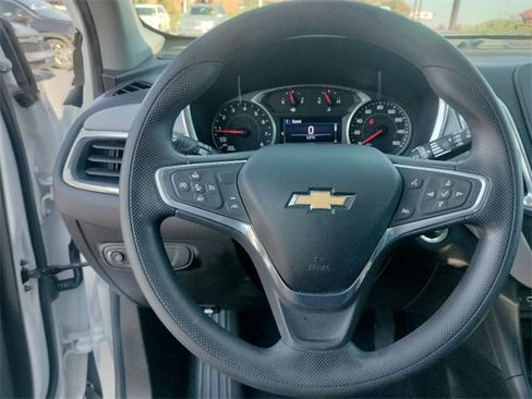 Used 2022 Chevrolet Equinox LT image 28
