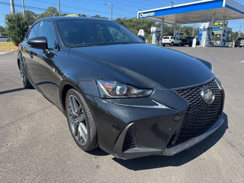 Used 2018 Lexus IS 300 F Sport RWD image 7