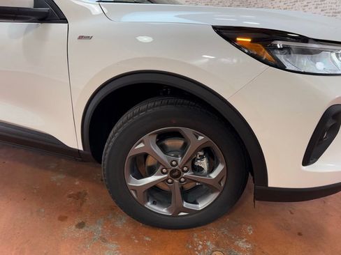 New 2026 Ford Escape ST-Line Select w/ Tech Pack #2 AWD/4WD image 11