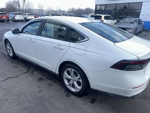 Used 2023 Honda Accord LX image 5