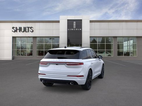 New 2026 Lincoln Corsair Premiere image 8