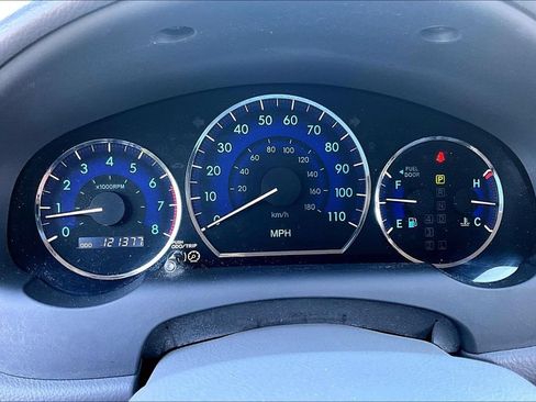 Used 2010 Toyota Sienna XLE w/ Towing Prep Pkg FWD image 18