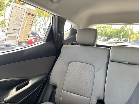 Used 2018 Hyundai Santa Fe Sport w/ 2.4L Value Package 02 FWD image 17