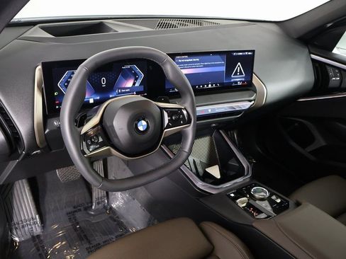 Used 2025 BMW X3 xDrive30i w/ Premium Package image 7