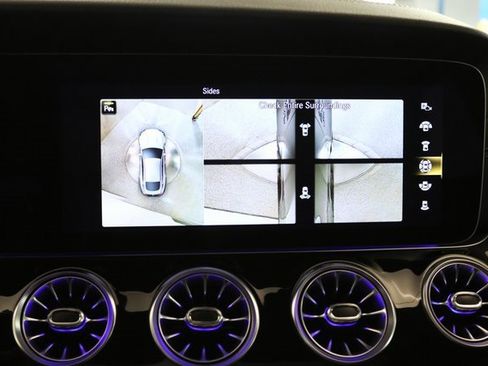 Used 2022 Mercedes-Benz AMG GT 43 image 29