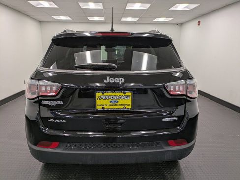 Used 2022 Jeep Compass Latitude w/ Sun and Sound Group image 5