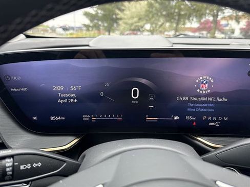 Used 2025 Buick Envision Avenir AWD/4WD image 38