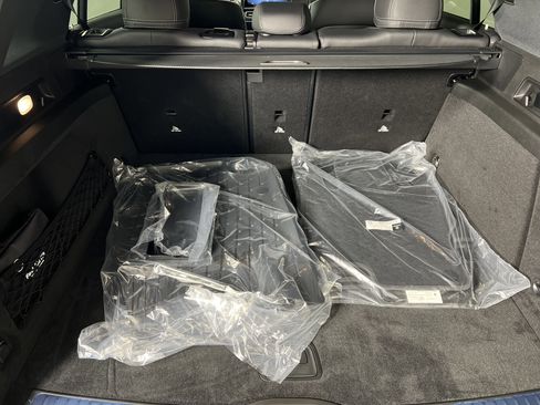 Used 2025 Mercedes-Benz GLE 350 4MATIC image 23