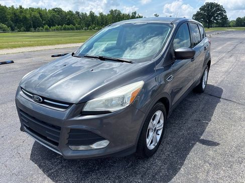 Used 2015 Ford Escape SE FWD image 13