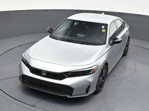 Used 2025 Honda Civic Sport image 19