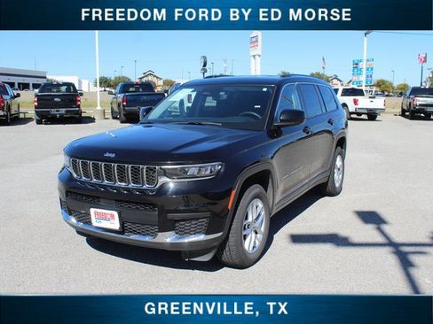 Used 2023 Jeep Grand Cherokee L Laredo image 1