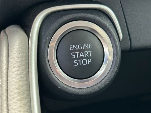 Used 2024 Toyota Grand Highlander Limited image 22