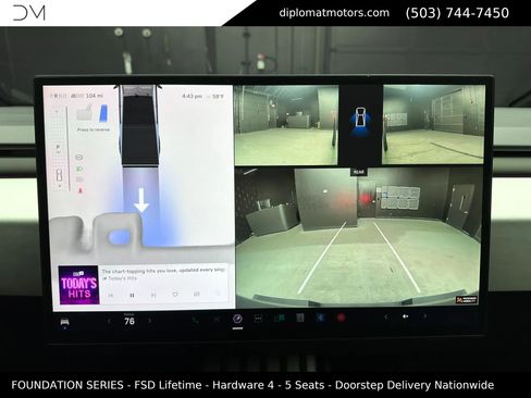 Used 2024 Tesla Cybertruck AWD Crew Cab image 34