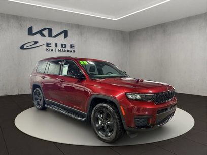 Used 2023 Jeep Grand Cherokee L Laredo