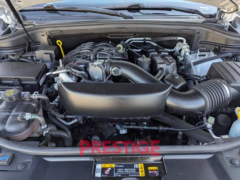 Used 2024 Dodge Durango GT RWD image 37
