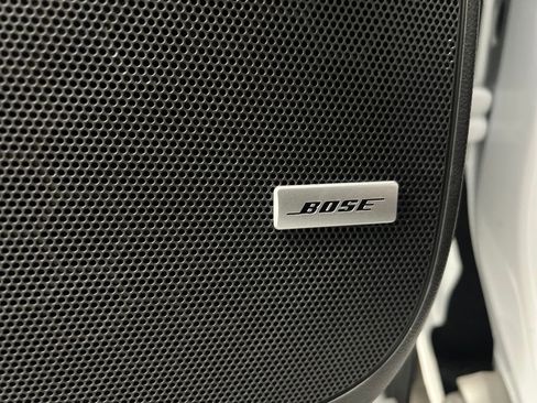 Used 2024 Buick Enclave Premium image 14