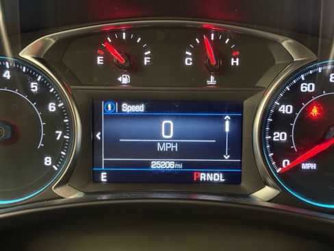 Used 2024 Chevrolet Equinox LS w/ LS Convenience Package FWD image 5
