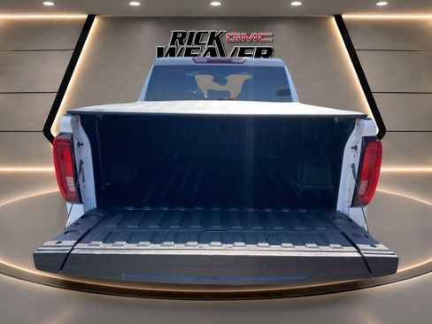 Used 2023 GMC Sierra 1500 SLT w/ SLT Premium Package AWD/4WD image 30