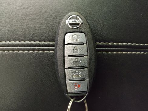Used 2022 Nissan Sentra SV w/ All-Weather Package FWD image 32