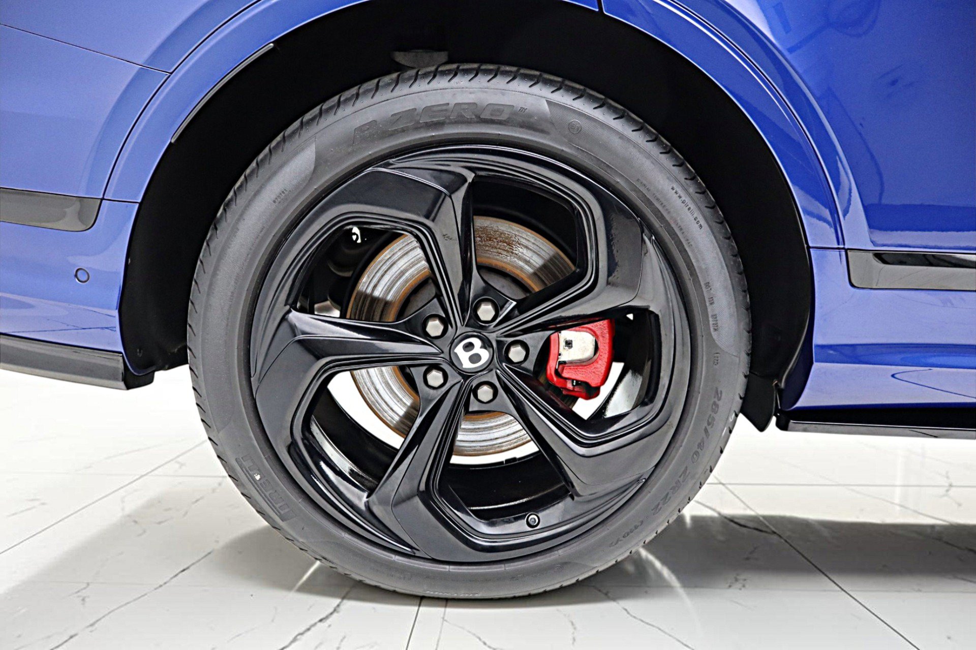 Certified 2022 Bentley Bentayga AWD/4WD image 47