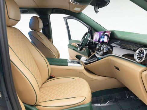 Used 2022 Mercedes-Benz Metris image 18