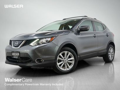 Used 2018 Nissan Rogue Sport SV w/ SV Technology Package