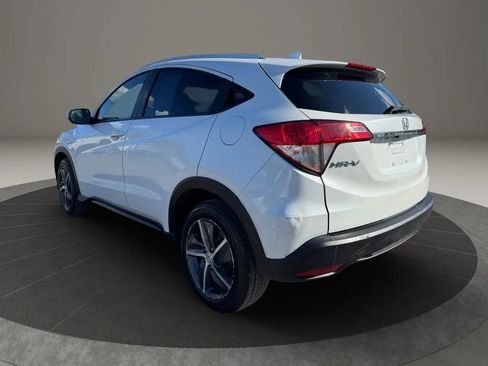 Used 2021 Honda HR-V EX image 3