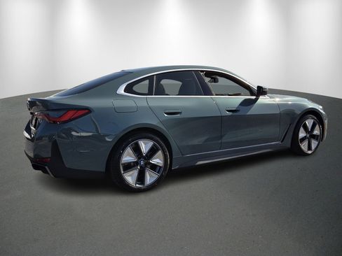 New 2026 BMW i4 eDrive40 w/ Premium Package RWD image 7