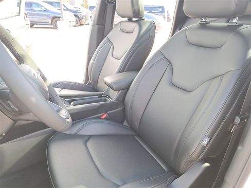 New 2026 Jeep Compass Limited w/ Sun, Sound & Navigation Group image 15