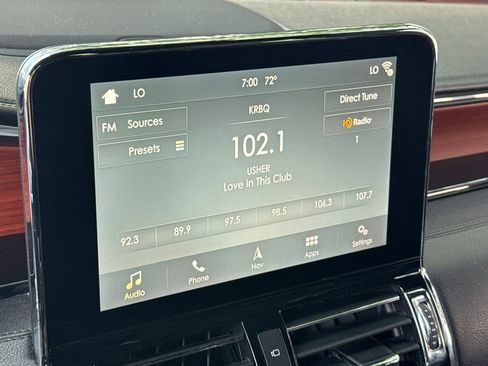 Used 2019 Lincoln Navigator L Select image 17