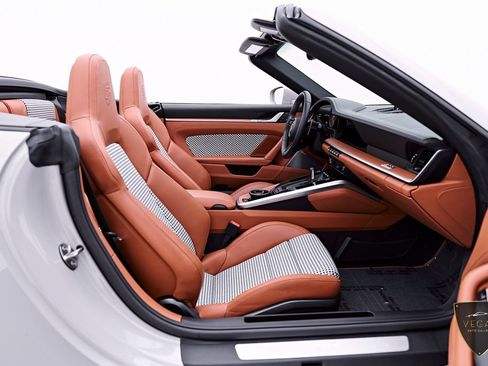 Used 2024 Porsche 911 Turbo S AWD/4WD image 41