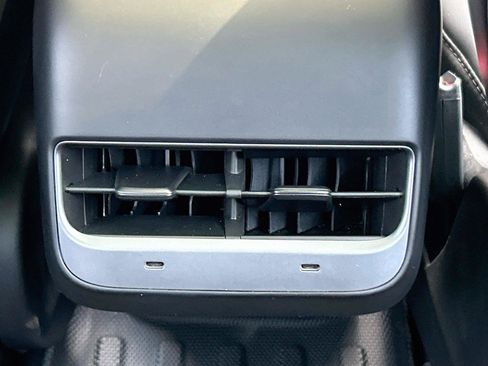 Used 2021 Tesla Model 3 Standard Range Plus RWD image 20