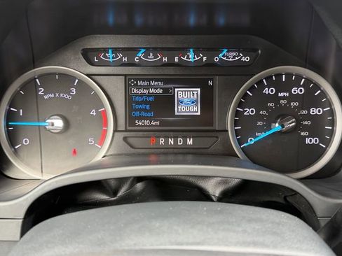 Used 2022 Ford F550 XLT image 25