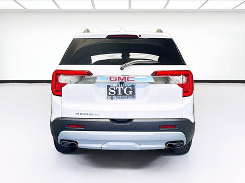 Used 2023 GMC Acadia SLE w/ Driver Convenience Package FWD image 5