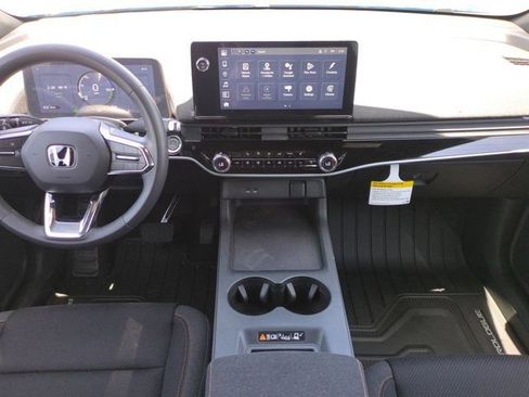 New 2026 Honda Prologue EX image 13